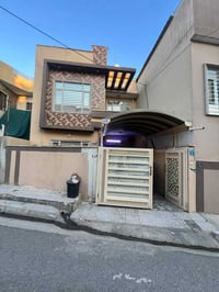 حي الحدباء • ١٠٠م • طابقين