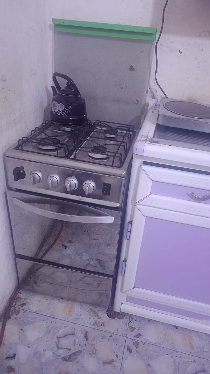 طبله ب 10 طباخ شغال عيونه كلهن شغالات وفرن شغال مكانهن داموك


**إذا كنت صاحب هذا الإعلان وتريد حذفه لأي سبب، رجاءا أرسل رسالة إلى الدعم الفني**