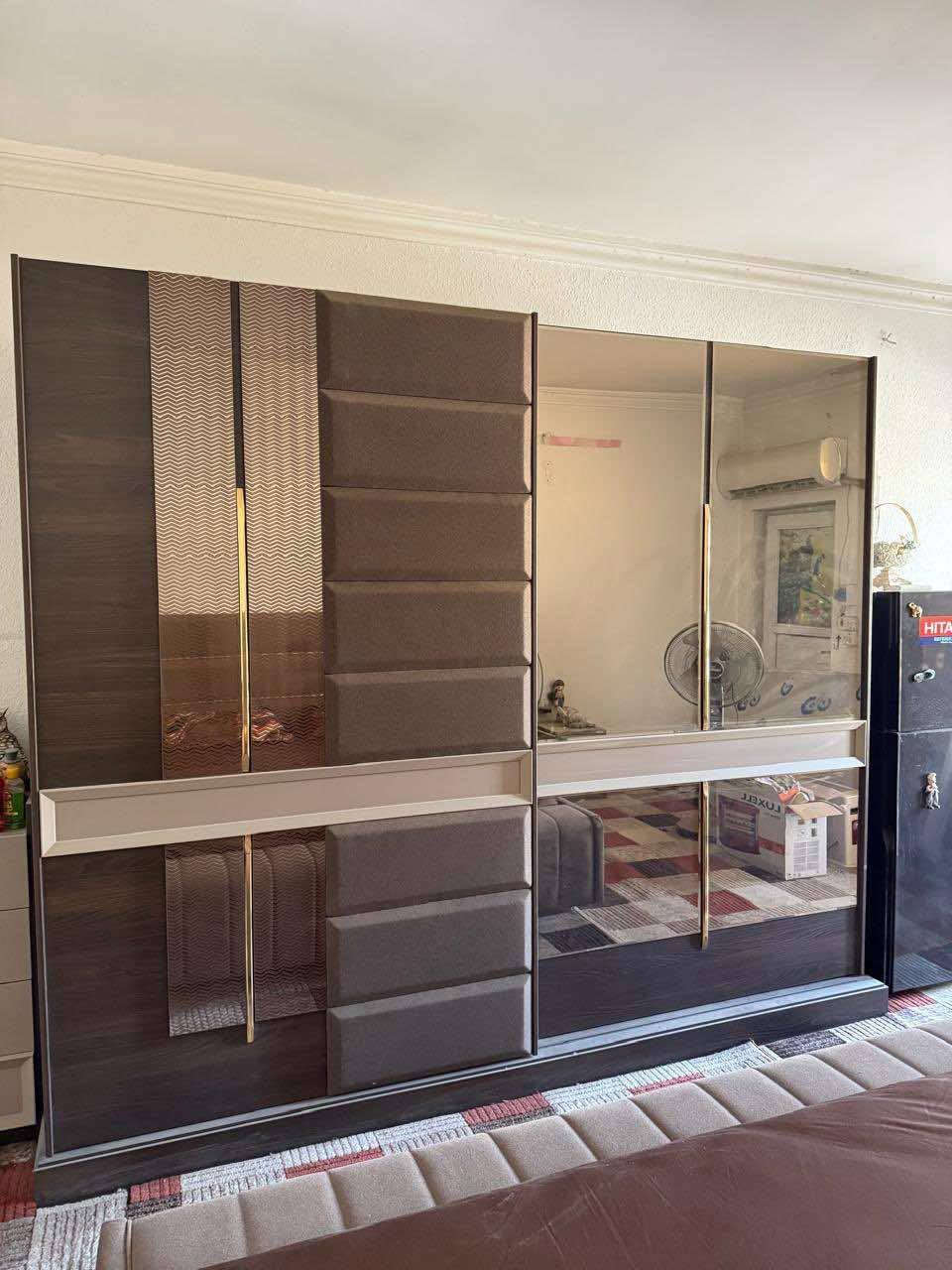 للبيع غرفه غير مستخدمه فقط منصوبه
١٠ قطع  تركي درجه اولى من شركة العالميه 
ماخذيهه ب ٢٨ ورقه سعر البيع حاليا ب مليون و ٢٠٠ بيهه مجال بصيط 
الموقع بغداد المنصور 
للتواصل خاص موجوده


**إذا كنت صاحب هذا الإعلان وتريد حذفه لأي سبب، رجاءا أرسل رسالة إلى الدعم الفني**