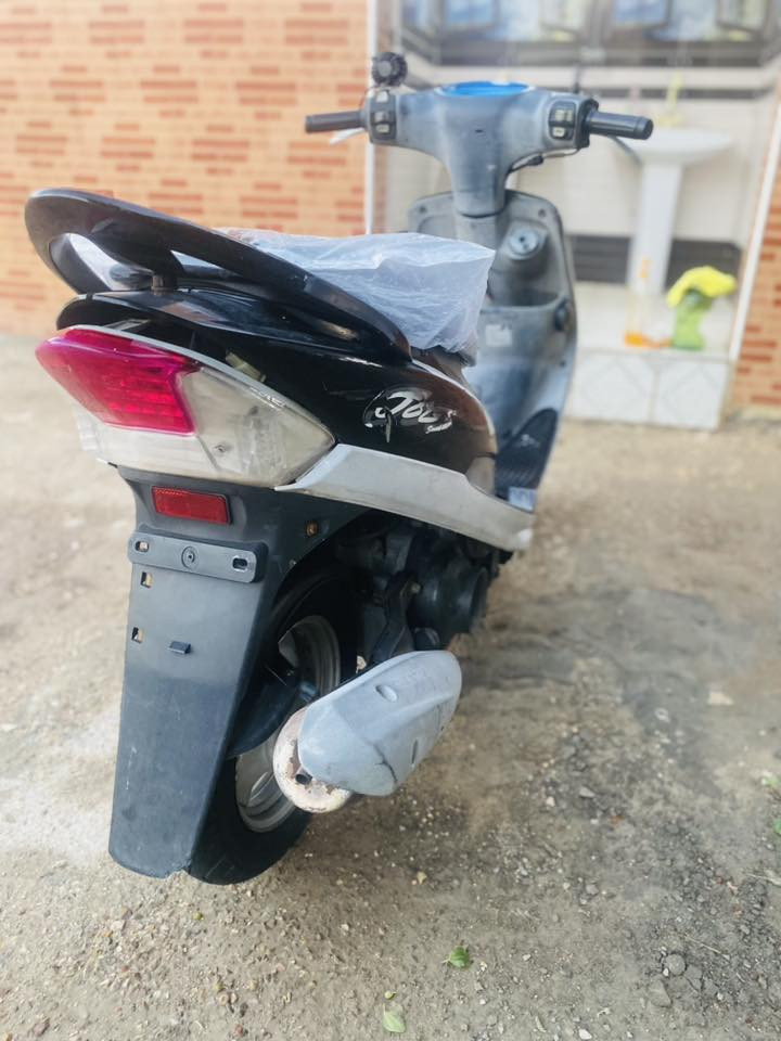 سلام عليكم. ماكس منغولي  للبيع  دراجه نضيفه ما اطلع بيها بوشه49 دراجه كلها بلاد ختم واحد وي لمكينه سعر800معا مجال بسيط  شراي علق و انه اراسلك دراجه كدامك نضيفه  مو شراي لا تتعبني رقمي ‭0783 641 6971‬
