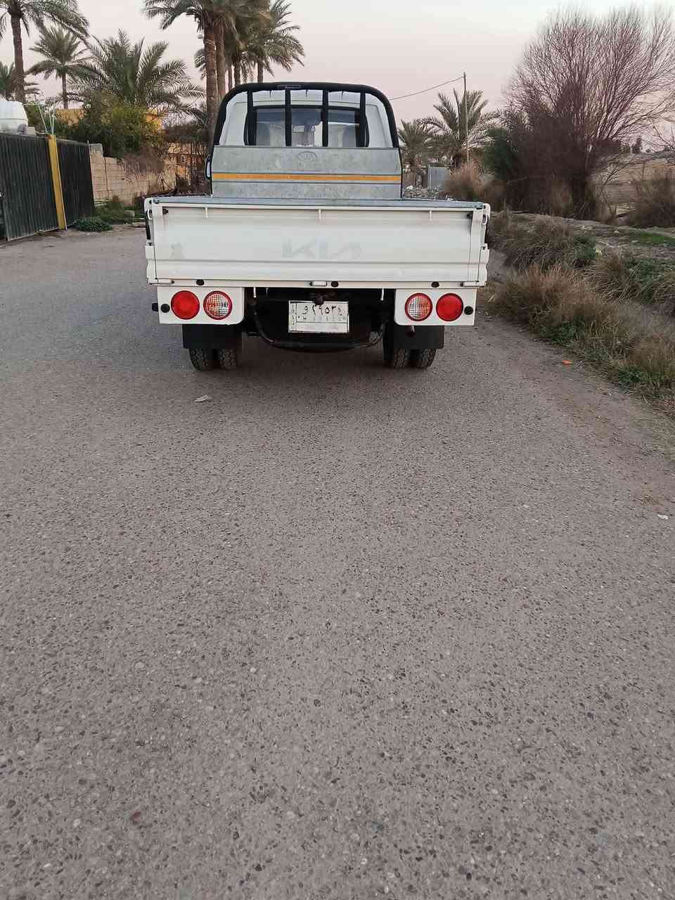 للبيع كيه موديل 2023 رقم بغداد دولي السياره جديده بمعنى الكلمه ماشيه 50 الف حقيقي وقابله للزياده استخدام شخصي وضع الشركه ماشايله حمل ابد اسبيرات الشركه مانازلات كير ومحرك واكسل وتخم تاير كله جديد تبريد ثلج العنوان بغداد المشاهدة الشراي الهاتف ***********
