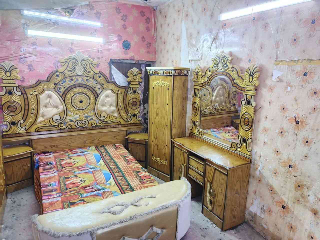 غرفه اخشاب ست ابواب ملحق للبيع السعر 650صاج الزاويه كنتوريه موديل حديث العنوان بغداد وكو توصيل انتصال ***********متواجد وتساب
