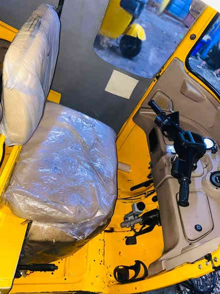 السلام عليكم خواني تكتك واحد وعشرين شهر ١٠ رقم وسنويه تحويل ثاني يوم تكتك كامله لكشر شوفت عينك مكينه لا تنقيص ولا تبخير السعر 7 وربع وبيه مجال حك لجيه الرقم *********** مكاني حي اور قربه جامع لفردوس
