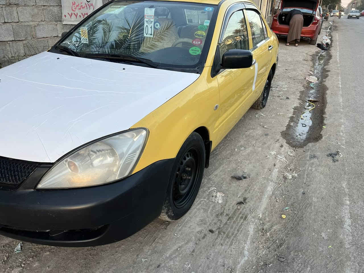 سلام عليكم 
لانسر موديل 2010 لون اصفر اجره كير محرك مكفول تخم تاير صدر ميكانيك كله جاهز مابيها نقص سنويه 28 هيئه بحث وصل خط كله جديد 
سعرها 63 وبيها مجال بسيط 
عنوان ديالى بعقوبه 
رقم 
‭***********
