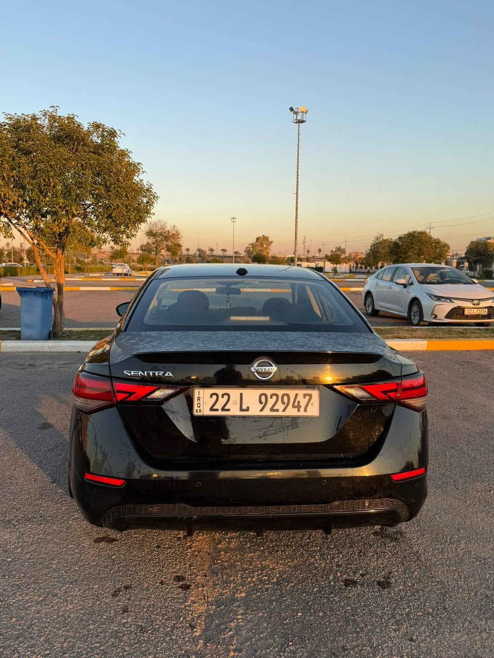 nissan sentra salon 2022 SV+

نیسان سێنترا 
مۆدیل 2022
مواسەفات 
بەسمە ، دەرگا بەسمە ، شەغال ، ڕادار و خەتی جادە ، ئۆتۆ ستۆپ ، تەبریت لەمس، 
سێ مۆدی لێخوڕین،
کوشین سارد و گەرم ، 
سوکان هیتەر 
شاشە گەورە،

کامل سێرڤس و جوانکاری بۆ کراوە ، 
سەنەوی نوێیە،تحویل و غرامە بە شەرتە، 

*********** شقلاوة, أربيل
