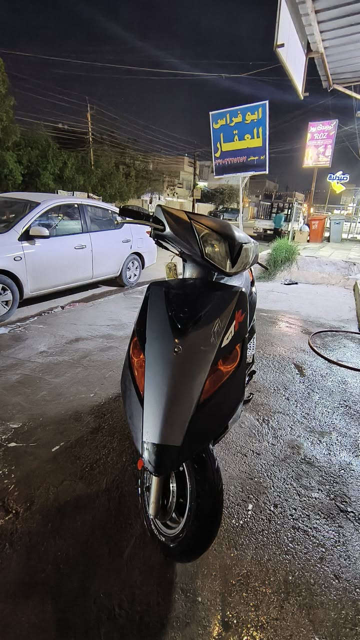 السلام عليكم دراجه ثعلب2007دراجه حلوه ومكينه بلاد ما مفتوحه دراجه صار شهرين نازله من رمبه السعر 700 وبيها مجال المكان الشعب الاستفسار ***********
