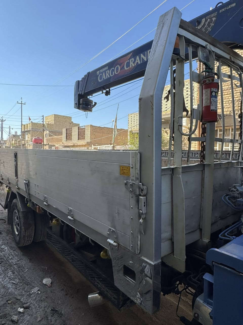 بدي البيع طول 5 متر و 45 سنتيم  ول عرض 2 و 16 كاعيه حديد طراحيات جنل  لصفاح 60    نشره صناديك جاملغ  دعاميه كلهن ياباني  سعر 35 ورقه مكاني شطره.  ***********
