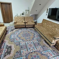 تخم • ١٠ مقاعد • كلش نظيف