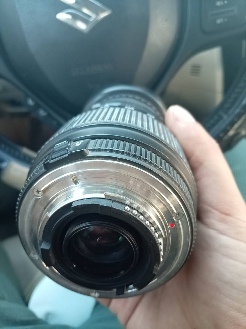 السلام عليكم عدسة نيكون سيگما 
70-300 
نضيفة بدون ولا شخط 
أوتو فوكس
للبيع بسعر 115 ألف 
مكان بغداد


**إذا كنت صاحب هذا الإعلان وتريد حذفه لأي سبب، رجاءا أرسل رسالة إلى الدعم الفني**