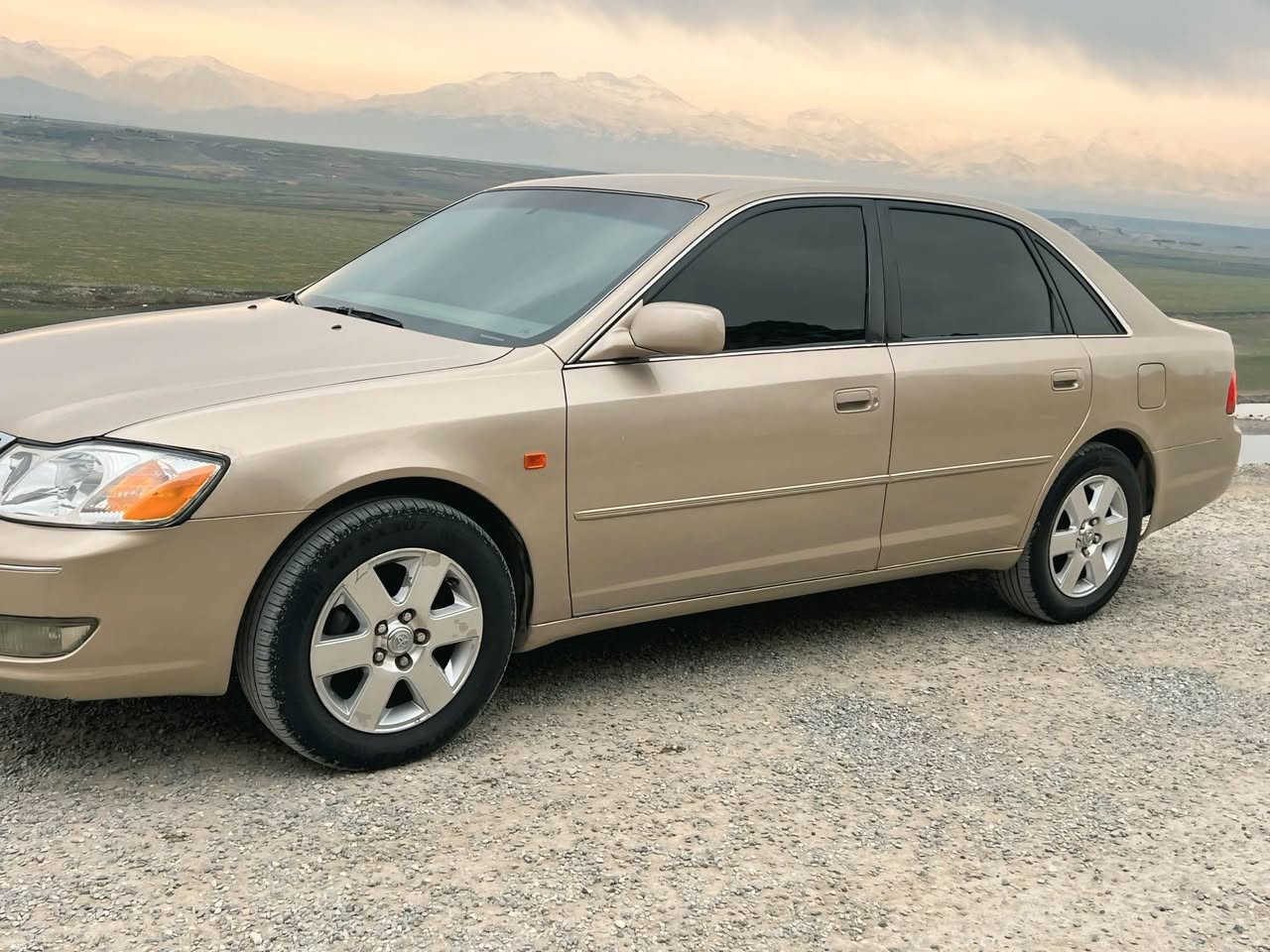 (SOLD) ‎ئەڤەلۆن ۲٠٠۱ 
مەکینە ۳٠٠٠ محەسەن
٤ پارچەی هەیە پشت و پێش کەپس
نرخ ۷۸ معامەلە
***********‎ رانية, السليمانية
