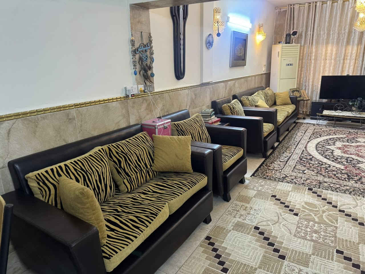 تخم جلد تركي ١٠ مقاعد للبيع المقاعد مالته بيهه سحابات يمكن فتحه بكل سهوله وغسله وينفع منام
بغداد صليخ الستميه السعر٦٠٠ الف


**إذا كنت صاحب هذا الإعلان وتريد حذفه لأي سبب، رجاءا أرسل رسالة إلى الدعم الفني**