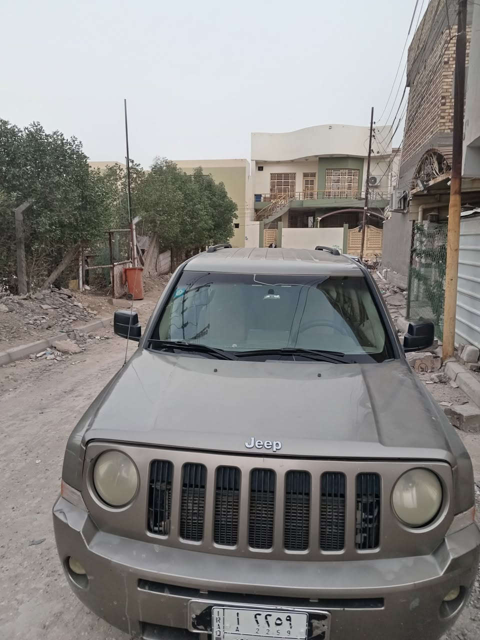 جيب موديل ٢٠٠٧ باسم صاحب السيارة نظيف السعر ٧٥ وبيه مجال صاحب رقم السيارة ***********  لاتراسل الصفحه لان بس صاحب النشر فقط
