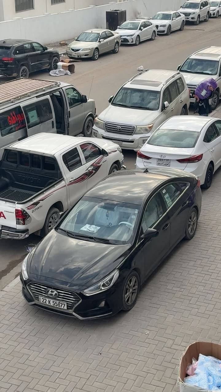 سلام عليكم. السعر 121 وبيها مجال بسيط
سوناتا 2018 رقم اربيل باسمي
محرك 2400
حادث فقط بنيد 
السيارة بيها 3 قطع صبغ 
المواصفات عادية
شاشة كبيرة كار بلي 
كامره خلفية دوارة
تحديد مسار 
رادار جانبي
السعر 121 وبيها مجال بسيط
*********** واتس اب او اتصال
