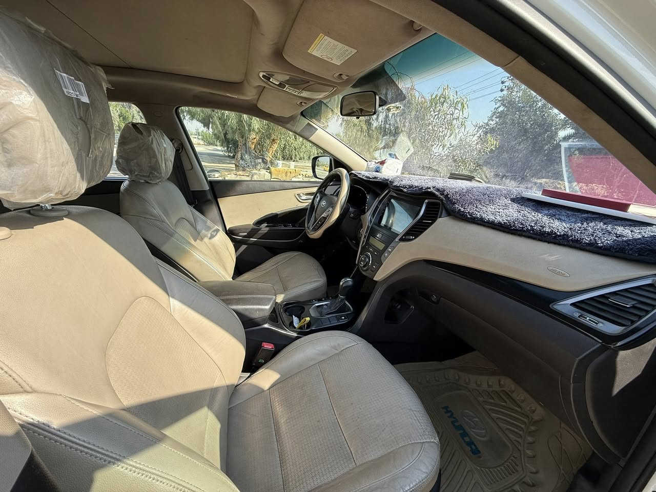 السلام عليكم  للبيع للبيع
السياره اخت الجديد
هيونداي سنتافي موديل (2013)خليجي وكاله استيراد خاص  كويتي فول الفول 
 بالسنتافي رقم بغداد مشروع نصف الباب الخلفي كلش حلو الباقي مكفول حتى من الشخط 
مواصفات 
⚜️بانوراما
⚜️بصمه بصمبه ابواب 
⚜️نضام ترحيب
⚜️بدأت نيكل
⚜️مري قلاب وشفط
⚜️اشاير مري 
⚜️لد امامي خلفي 
⚜️ويل كب كروم 19
⚜️لايت زنون بلاد
⚜️محرك 3500 سلندر 6
⚜️4×4 فور ويل
⚜️7راكب 
⚜️3قطع تبريد ثلج
⚜️داخل جلد 
⚜️بردات خلفيه
⚜️كراسي كهرباي 
⚜️تدفئه تبريد كشنات
⚜️خزن ميموري
⚜️هند بريك بصمه
⚜️فول تحكمات 
⚜️بلوجكتر زنون
⚜️شاشه اعطال
باقي المواصفات معروفه
 /كير /صدر /تخم تاير /كله على وضع الشركه جاهزه مابيه نقص تحويل مباشر
السعر (175)$$
الموقع بابل الاسكندريه 
الاستفسار الاتصال ع الرقم ***********
