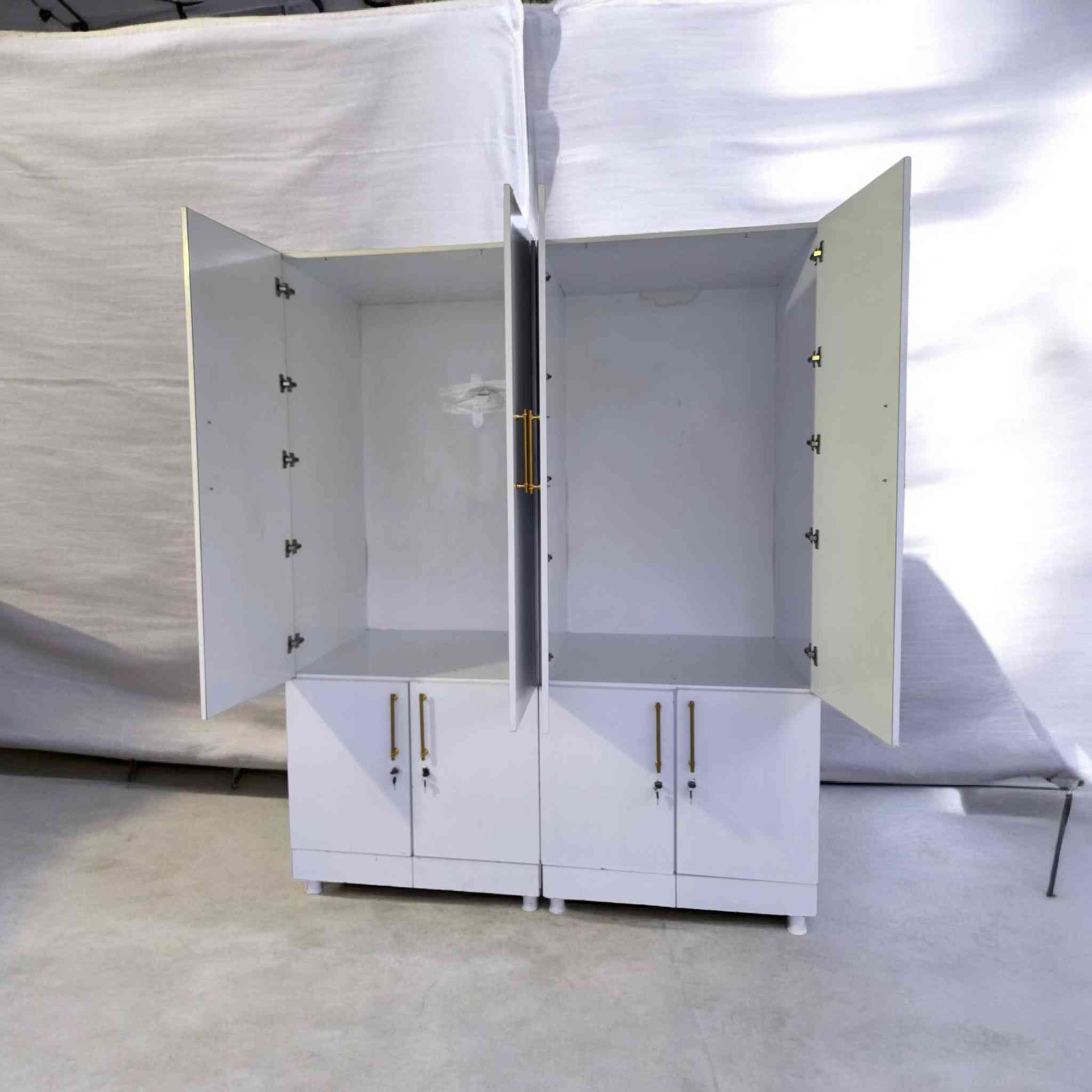 بۆ فرۆشتن نمونەی جوانی ناونیشان کەلاڕ
تۆش چیت هەیە بۆ فرۆشتن وێنەی بنێرە
واتس اب و فایبر 
***********
