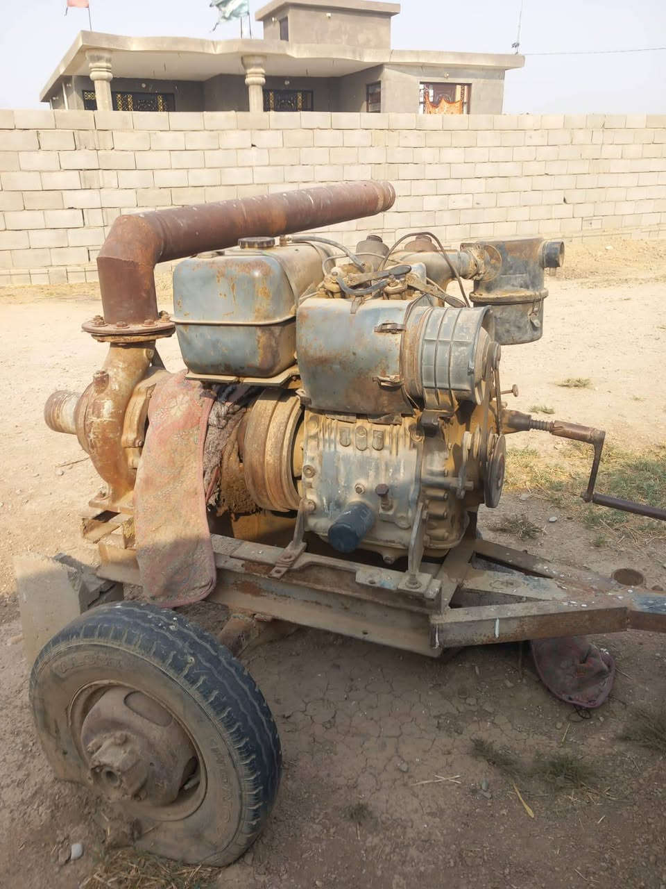 ماطور عربي البيع كامل هوهوشاصيه وخنزيته الماطور جاهز وشغال.سعر مليون وخمسيه الف ١٥٠٠٠٠ رقم الهاتف  ***********  العنوا واسط الصويره
