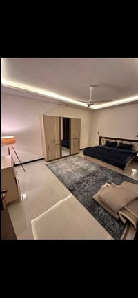 شقة للإيجار – المنصور الداودي شقة طابق أول مؤثثة VIP تتكون من: غرفتين ...