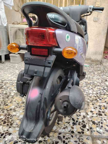 السلام عليكم دراجه فله لون بنفسجي للبيع سعره مليون و50قفل سرعه 120 دراجه مكفوله صارلي شهر ونص من أخذته مكاني بغداد مدينه الصدر الرقم *********** واتساب
