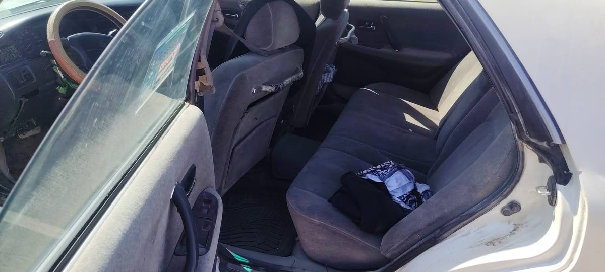 عندي سياره راس ثور للبيع لسعر 75 الميكان حله نادر ثالث رقم ***********
