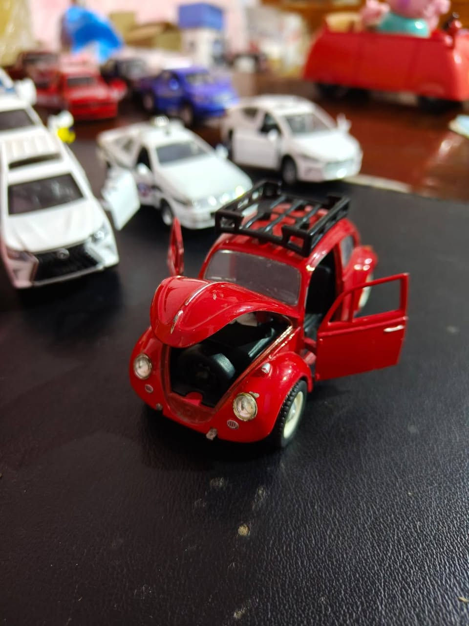 اسلام عليكم.
20 قطعه سيارة حديد بالكامل
  صوت تشغيل
باب ينفتح
انواع السيارات مختلفه
الطقعه ب 6 الف.
كل 3 قطع ينحسبن 15 الف
اتريدهن شلعه اتساهلك بسعر اقل.
توصيل لكل المحافضات

***********
