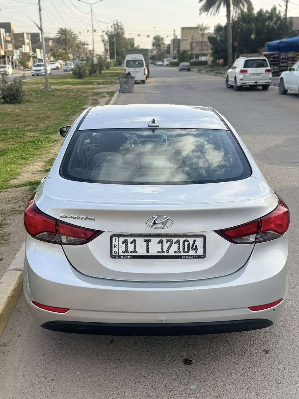 إلنترا 2016 - للبيع
وارد أمريكي مكفولة من الصبغ  
( حادث حالوب فقط )
الملاحظات : فقط كلير يم قبغ البنزين ، كلها جاهزة
المسافة المقطوعة: 109 ألف ميل.
المكان : بغداد الغزالية / علي الصالح 
السعر : 115 وبيها مجال
للتواصل: ***********
