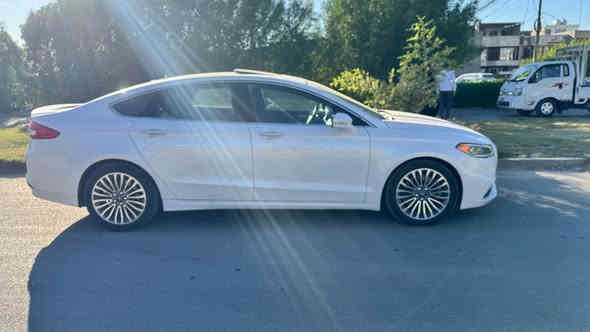 السلام عليكم فورد فيوجن موديل2017  السعر125
سبورت 6 سلندر  سبورت فول للاخير 
5بصمات تشغيل عن بعد  ماشيه 83
رادارات  شاشه كبيره سوني كامره دواره 
كراسي جلد ومخمل تدفئه تبريد 
فتحه خزن ميموري الكراسي 
اناره داخليه 7الوان 
كير مكينه تبريد كلها جاهزه 
رقم بغداد مباشر التحويل
صور الحادث مرفقه بدون ايرباك 
السعر125 مستعجل على البيع 
مكاني بغداد السيديه 
الهاتف 
*********** بغداد
