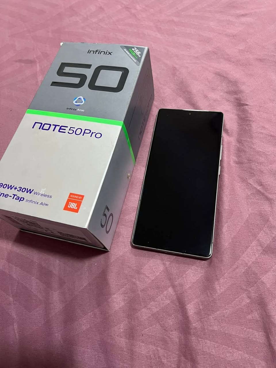 للبيع مستخدم شي قليل انفنكس نوت 50 برو ذاكره 256 السعر لله جوه السوك اتصل وتدلل *********** //***********

