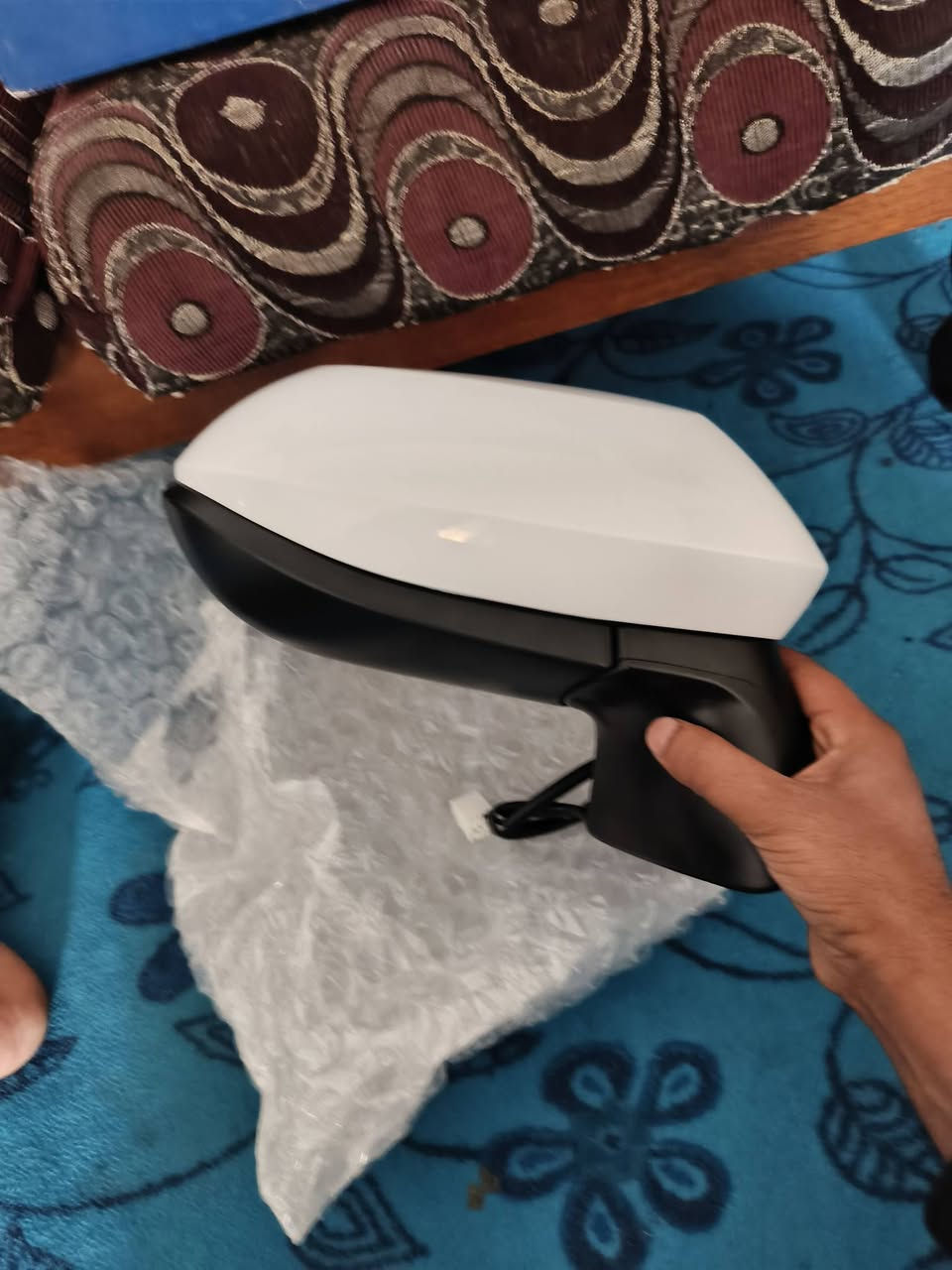 اسلام عليكم زوج مري للبيع قيم وشتري ***********
