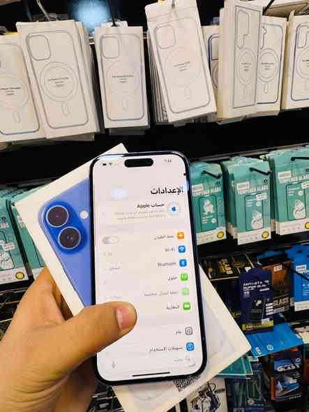 سلام عليكم ايفون ١٦
ذاكره١٢٨🤎👌
بطاريه٩٦ مشحون٢٥٠مره🤎👌
جهاز كله شغال نت صوت اتصال اي خلل ماييه بلادي الجهاز فقط بيه نقطه بشاشه وفطر موضح بصور جهاز حلو. كله شغال اي خلل مابيه وبيه مسج كامره من ابل مكاني بغداد مدينه الصدر سعر ٥٧٥ قفل شراي اتصل*********** مركز نور للموبايل  نورونا وتدللون
