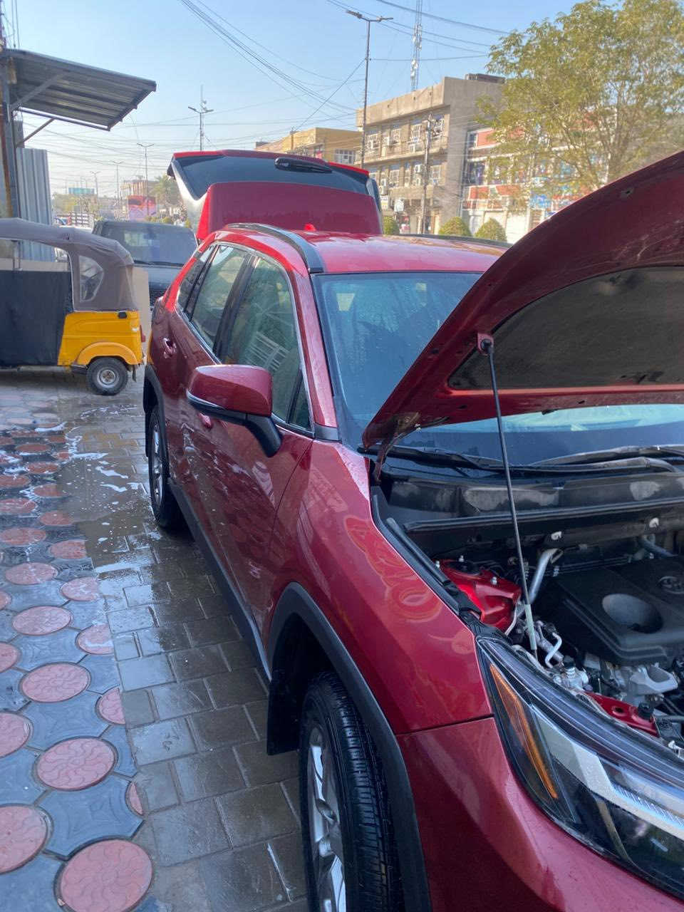 سلام عليكم
تويوتا راڤ فور ٢٠٢٤ وارد أمريكيXLE
ماشية ٢٦ كم
حادث دعامية تصلحت وانصبغت 
والبنيد تعدل على وضعه فقططط
بدون إيرباك
باقي السيارة بوضع الشركة برغي ممفتوح بيها
صور الحادث كلها وتقرير كامل مرفق كذلك
البنيد وكم قطعه مغلفات ppf حماية من امريكا
وعليها نضام سكيورتي كامل كذلك من امريكا
رقم بغداد بأسمنا 
مكانها بغداد البنوك
السعر ٢٥٩ وبيها مجال بسيط جداً
أو مراوس بسورنتو ٢٣ وفوك ٧ راكب
***********
***********
