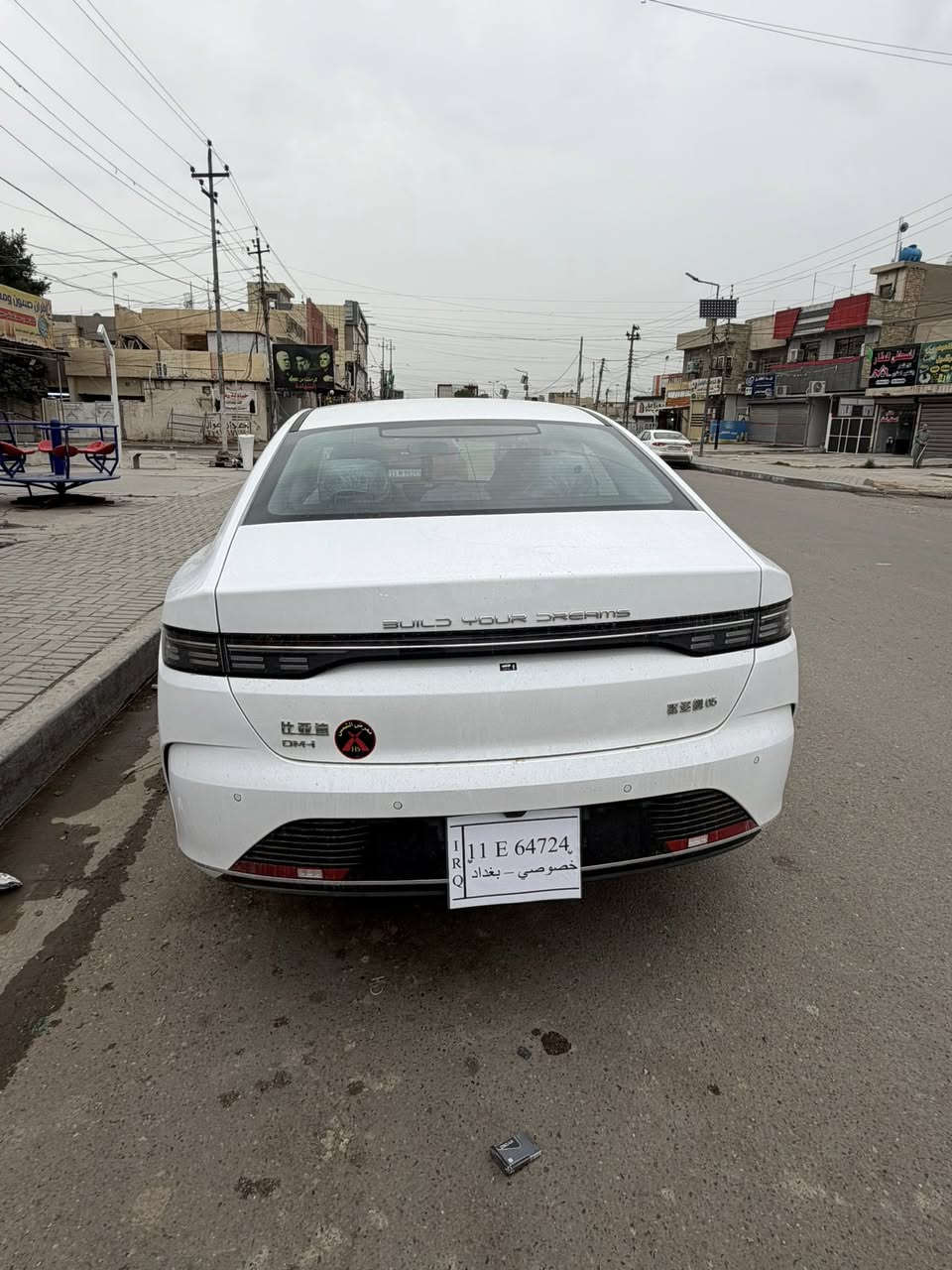 السلام عليكم بيوادي موديل 2025 ديستوير مكفولة كفالة عامة بعدهة زيرو مرقم بغداد كامل باسمي 
مكاني بغداد حي الاعلام
***********
