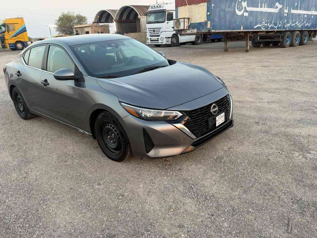 السلام عليكم بيع مستعجل وبالخير على لتصير من نصيبه نيسان سنترا  دخول جديد حره بسمي بدون رقم تترقم جميع المحافظات الضرر بدون تبديل اي قطعه بيه شبر بارد وبيه كلير قطعتين السياره جديده السعر 104 ***********
