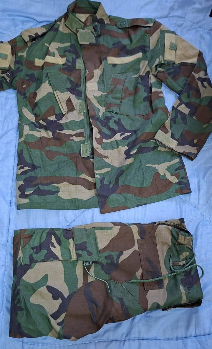 كلهن للبيع 
الأحذية بيع جمله وليس مفرد جمله 
كلمن سعره 
بغداد لامين ثانية


**إذا كنت صاحب هذا الإعلان وتريد حذفه لأي سبب، رجاءا أرسل رسالة إلى الدعم الفني**