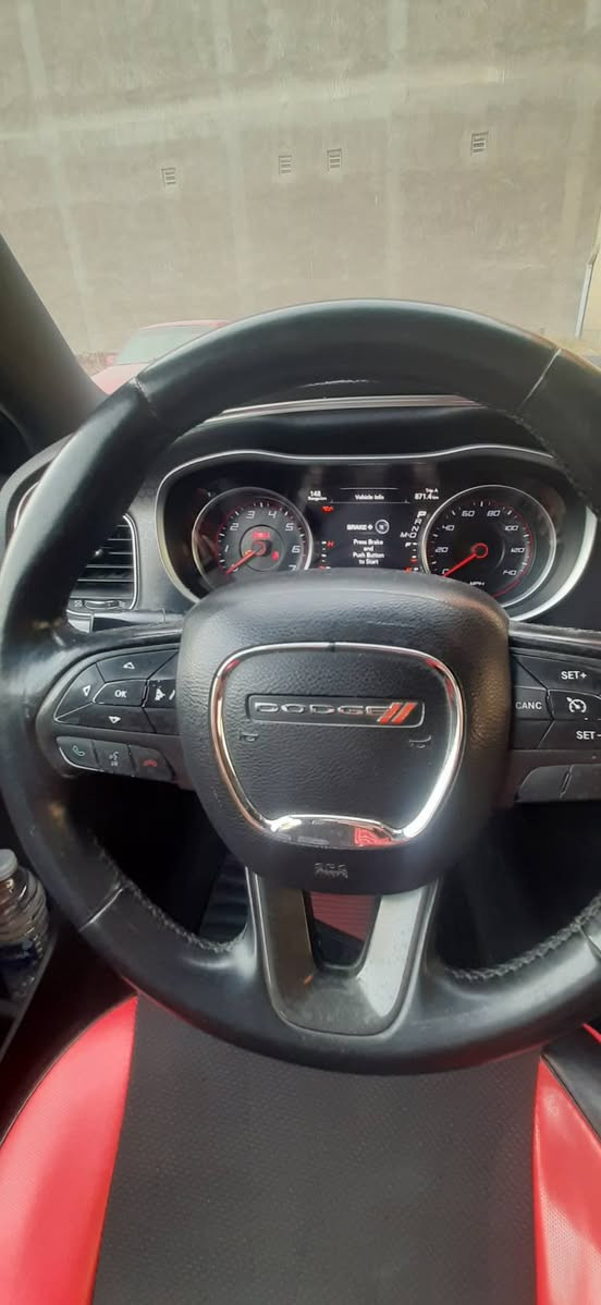 السلام عليكم
دوج جارجر ١٥ 
السيارة فئة SXT 
6سلندر 
سيارة كلين رقم بغداد  باسمي 
العنوان بابل الحلة مركز المدينة 
للاستفسار *********** 
واتساب
