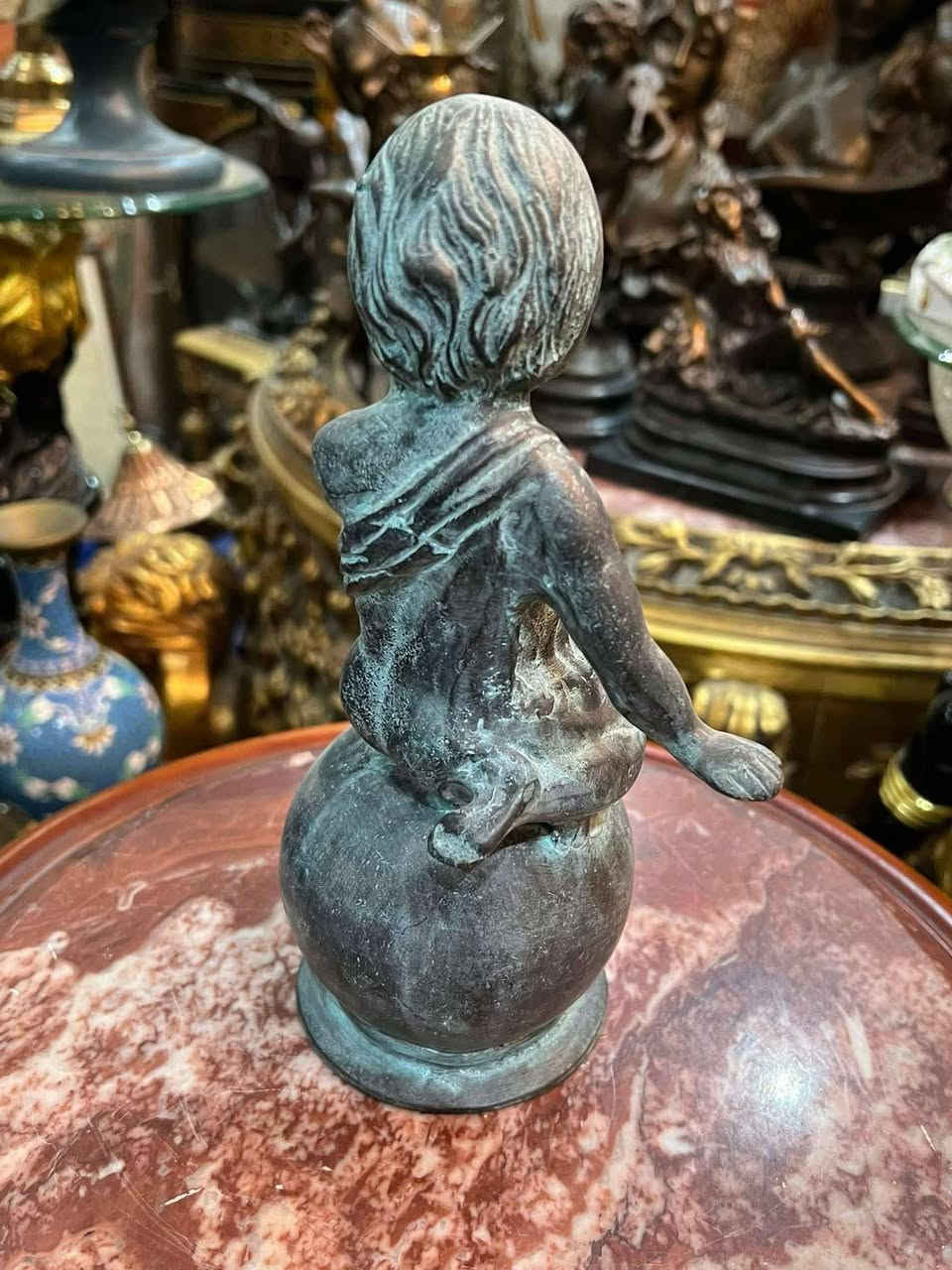 تمثال برونز قديم جداً روعة 

الارتفاع : 24 سم
العرض : 13 سم


**إذا كنت صاحب هذا الإعلان وتريد حذفه لأي سبب، رجاءا أرسل رسالة إلى الدعم الفني**