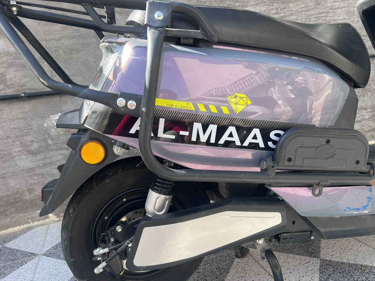 دراجه شحن للبيع
موصفات فول
بعده جديد
السعر ٥٠٠
للتواصل واتساب
***********
