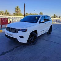 جيب ٢٠١٧ فول موصفات وحادث خفيف بدون دواخل بلاك توب فتحه فور ويل 6 سلند...
