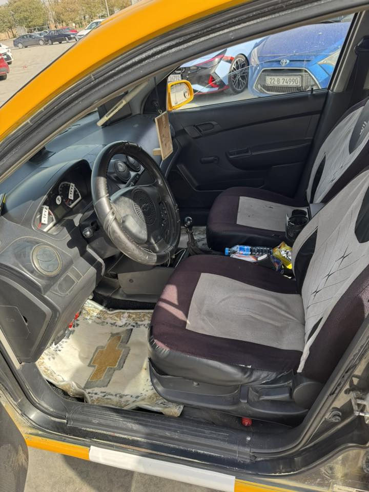 أفيو موديل 2008 رقم كركوك جديد و بأسمي شرط تحويل كير و محرك بشرط و بدون عيب مابي مصرف /سيارة بيها تبديل باب السايق و بدنه وسعر 45 وبيها 
مجال 
***********
***********
