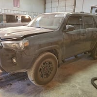 فور رانر SR5 • ٢٠٢٤ • ٢١ ألف ميل