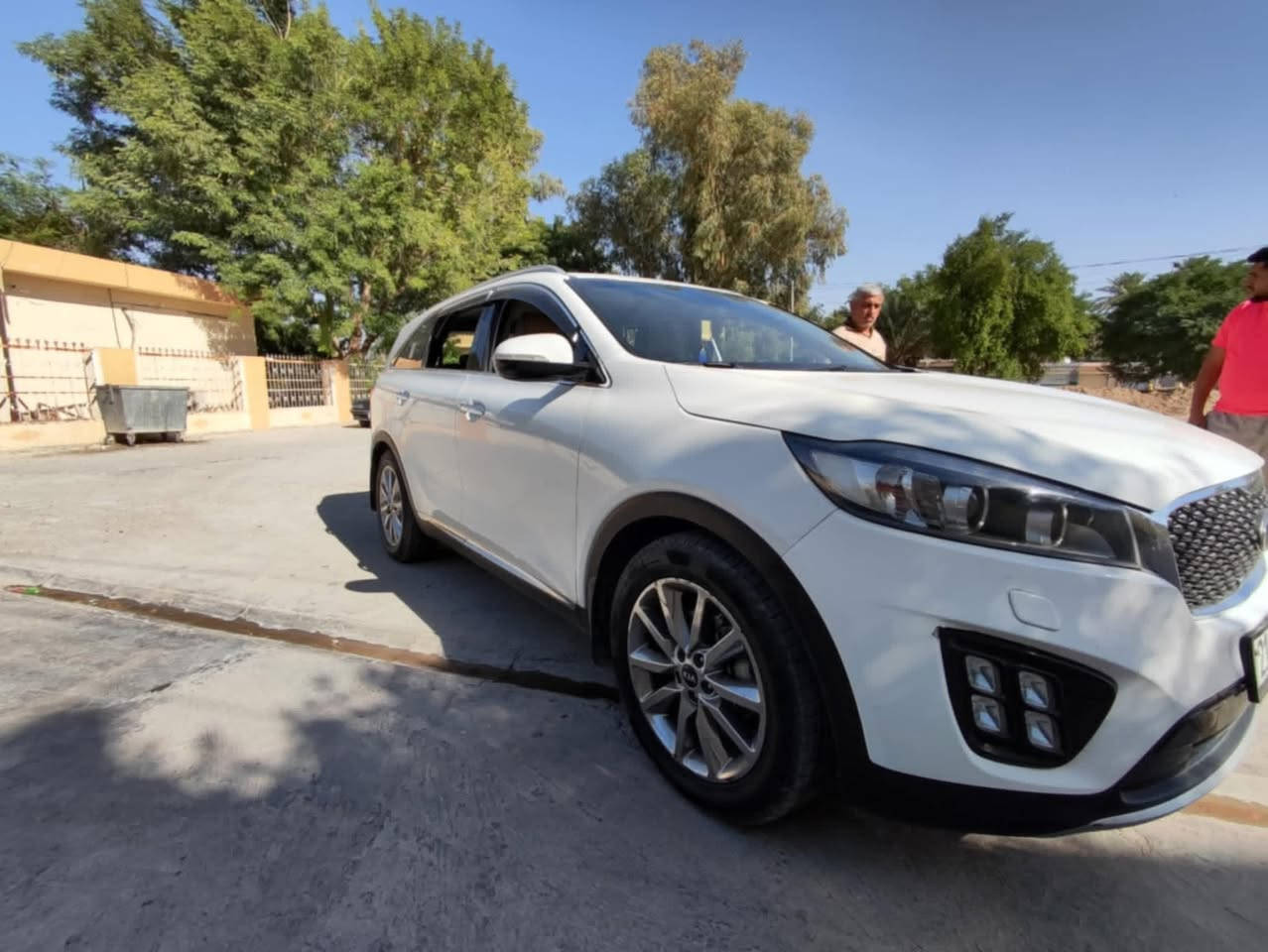 سلام عليكم
للبيع

سياره سورنتو 2018 خليجي

اللون ابيض 

     المواصفات

نص فول

فول تحكم استيرن

مري شفط

شاشه صغيره

وضعيات قياده ( نورمر و ايكو و اسبورت)

شاحن اواكس     و USB

كشنات جلد

صندوك كهرباء

صندوك شفط

ايرباك عدد 2  (استيرن و دجبول)

مكينه  6V 3500

تبريد 3 قطع

لايت 2 عدسه

كير 8 نمره

فول عدا بانوراما

عدد المسافات ١٠٤ كيلو متر 

تخم تاير جديد

رقم سليمانيه دولي

سنويه 2027

 مكفولة عدا بارد بسيط بالباب تكحيل في بداية البونيد

للاستفسار

مراسله الصفحه او الاتصال على الأرقام التاليه

***********  ليث

العنوان محافظة ديالى ناحية سعديه قضاء خانقين
الاستفسار الاتصال او المراسلة على الصفحة
