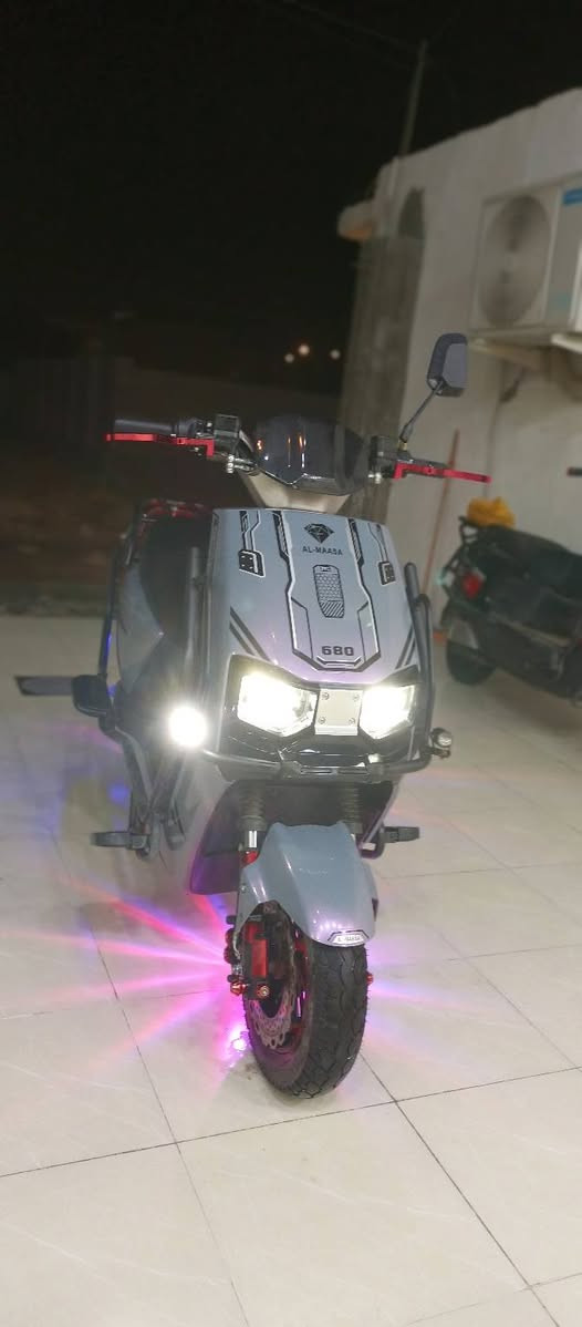 السلام عليكم موطور شحن للبيع 6بطاريات يقرن فول الموطور اي نقص مابي بس تك مرايه النظافة مثل الصوره كلشي شغال بي السعر 750 العنوان الرمادي فلكه العلم للتواصل ***********
