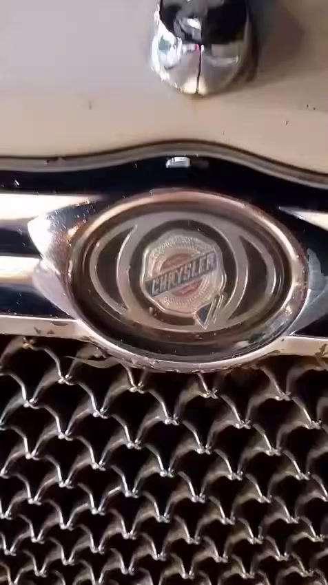 السلام عليكم من رخصة الادمن
سيارة C300 للبيع سيارة كفالة عامة فقط بيها تصليح هلال امامي السيارة محرك بل جيس كلشي شغال بيها وجاهزة والسيارة وارد كندي 
حدادية كلشي جاهز بيها السعر 110 وبيها مجال 
***********
***********
