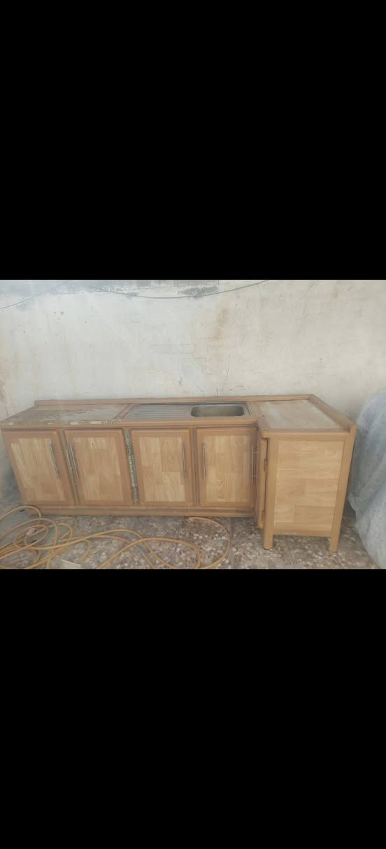 ثلاجه نضيفه جدا كريازي 170 كاونتر مترين ونص بي سنك 170 تخم 200 مكان نجف مندوبه مبيعات اي شي عدكم للبيع ابيعه باسرع وقت ان شاءلله راسلوني خاص متابعه للصفحه رجاءا


**إذا كنت صاحب هذا الإعلان وتريد حذفه لأي سبب، رجاءا أرسل رسالة إلى الدعم الفني**