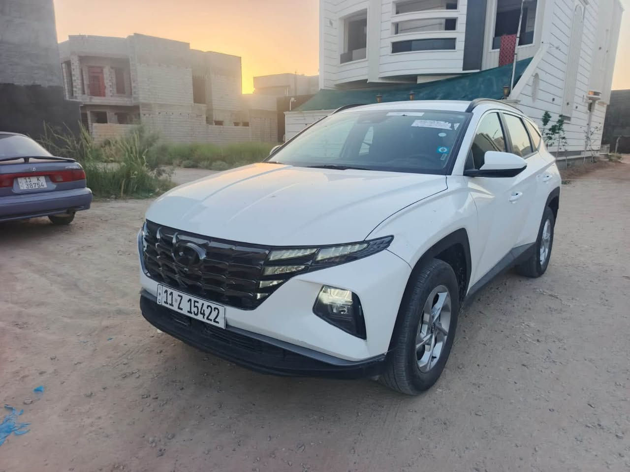 مكلف بالنشر
توسان 2024 رقم بغداد .بيهة قطعتين 
مواصفات عادي بصمة داخل ابيض 
السونار موجود بالصور  
ماشية 21 mi 
السعر (195) 
 *********** للستفسار
