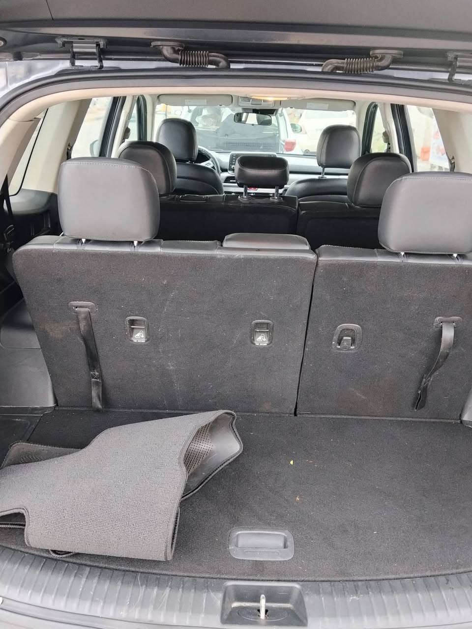 كيا تولورايد موديل 21 رقم اربيل الجديد انكليزي  الصبغ فقط قطعتين حادثها بسيط بدون دواخل والسيارة فول. ما عدا بانوراما العنوان بغداد للاستفسار 
***********
***********
