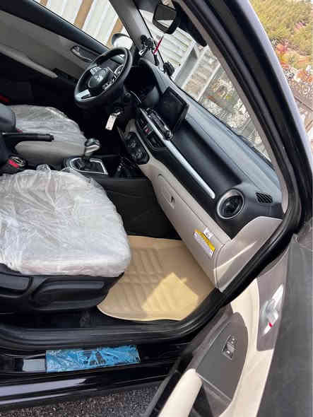 نظيفه جدا ماشيه 35 حادث جاملغ خلفي بدون ايرباك 
كما موضح بصور بجم كبس

فول تحكم رادار  داخل لونين مري عاكس مع تحديد مسار  
ثلاث وضعيات قياده رقم أربيل تحويل + وكاله 

بصمات عدد ٢ تخم تاير
السعر 147 وبيه شي بسيط ‭٠٧٧٧ ٢٨٩ ٣٤٨٤‬ حلة
