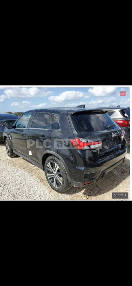 مسيوبوشي اوتلندر سبورت ٢٠٢٤ ماشية ٧٠٠٠ فقط وارد امريكي مكفولة من الحادث و الصبغ و التعديل و حتى الشخط مواصفات SE السيارة جديدة حادثها تقرير مياه امطار محدد بصور المزاد بعلامة بيضاء فوق الدوسة بشوية رقم بغداد باسمي السعر ١٤٥ ورقة المكان بغداد القاهرة الثانية للاتصال *********** رجاءا اتصال فقط و الي ما عنده رصيد يرمشلي و اني اخابره
