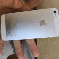 ايفون • فحم • بدون شاحن