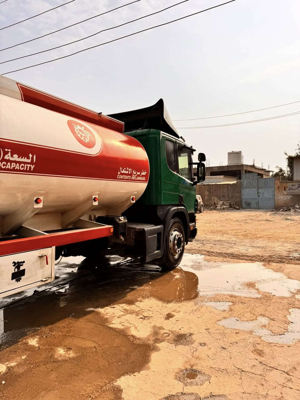 السلام عليكم 
🔹تنكر سكانيا 
🔹موديل 2000
🔹رقم اربيل الجديد 
🔹سنويه ل 2030
🔹حوضيه وقود سعه (13500)
  GBS  جاهز🔹
🔹سلامه جاهزه مسجله 13000
🔹سياره جاهزه ماعايزه شي مباشره للشغل 
🔹🔹🔹السعر 280
العنوان /بابل / حله 

***********
***********
