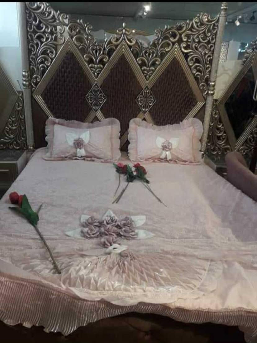 غرفة نوم تركي ثقيل الله شاهد شتريتها ب4ملايين للبيع والسبب ماعندي مكان لأنها غرفه ضخمه
السعر مليون ونص وبيها مجال وللعلم جامة الكنتور مفطوره الاستفسار على هذا الرقم***********
